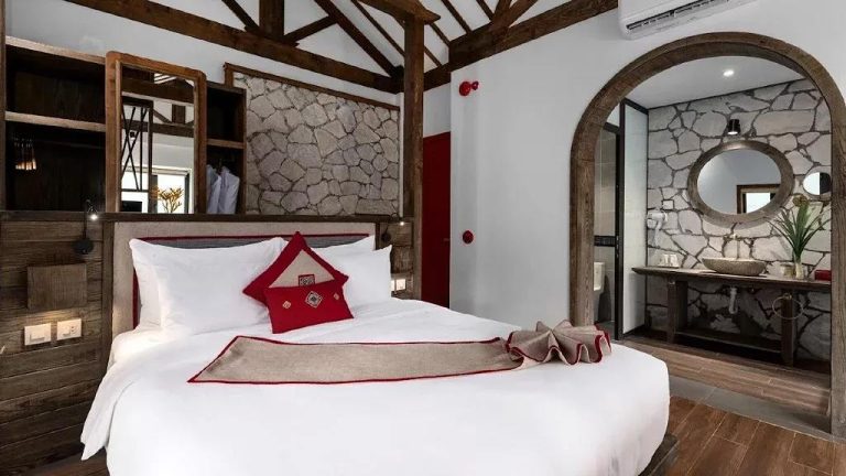 萨帕网红恒温泳池 (Sapa infinity pool resort)