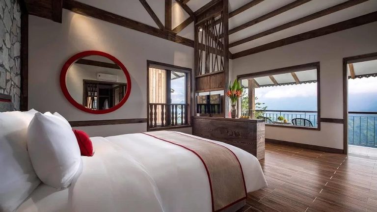 萨帕网红恒温泳池 (Sapa infinity pool resort)