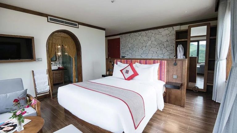 萨帕番西邦峰景观房 (Sapa Fansipan view room)