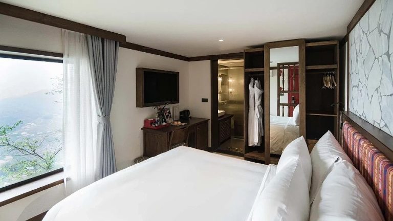 萨帕番西邦峰景观房 (Sapa Fansipan view room)