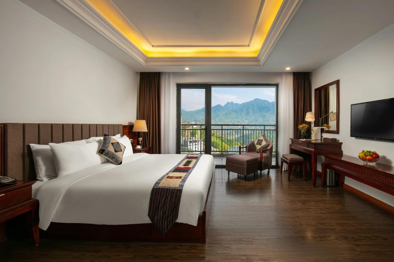 萨帕奢华度假 (Sapa luxury travel)